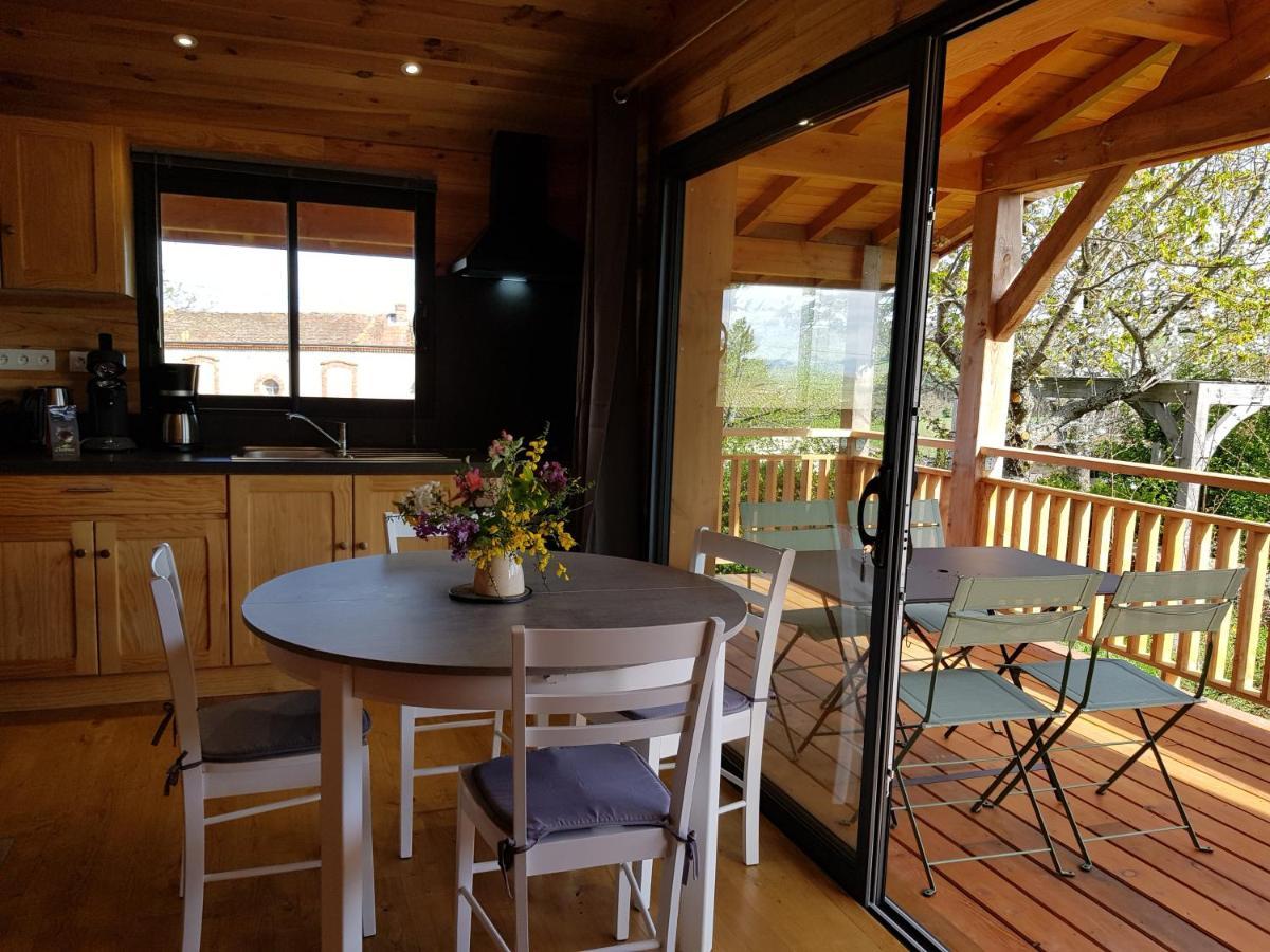 La Cabane Du Jardin Bongheat Buitenkant foto