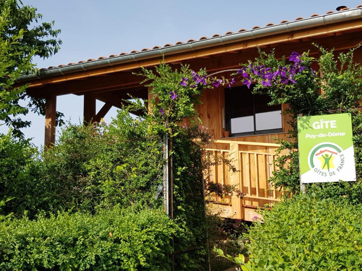 La Cabane Du Jardin Bongheat Buitenkant foto